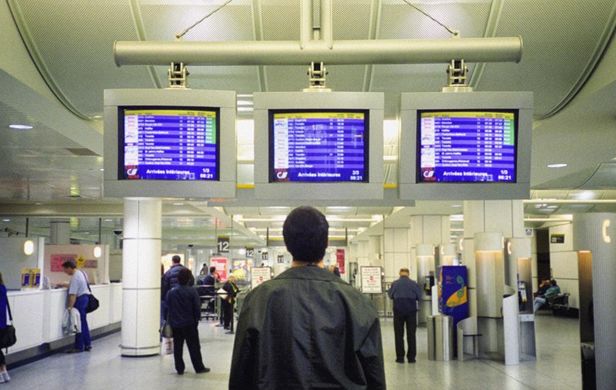 安博网_安博(中国)有限公司嵌入式电脑在乘客信息显示系统中的应用