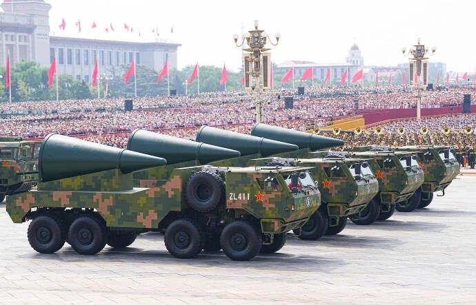 致敬强国荣光，汲取奋进力量：安博网_安博(中国)有限公司计算机全员同看九三阅兵，铭记抗战胜利80周年