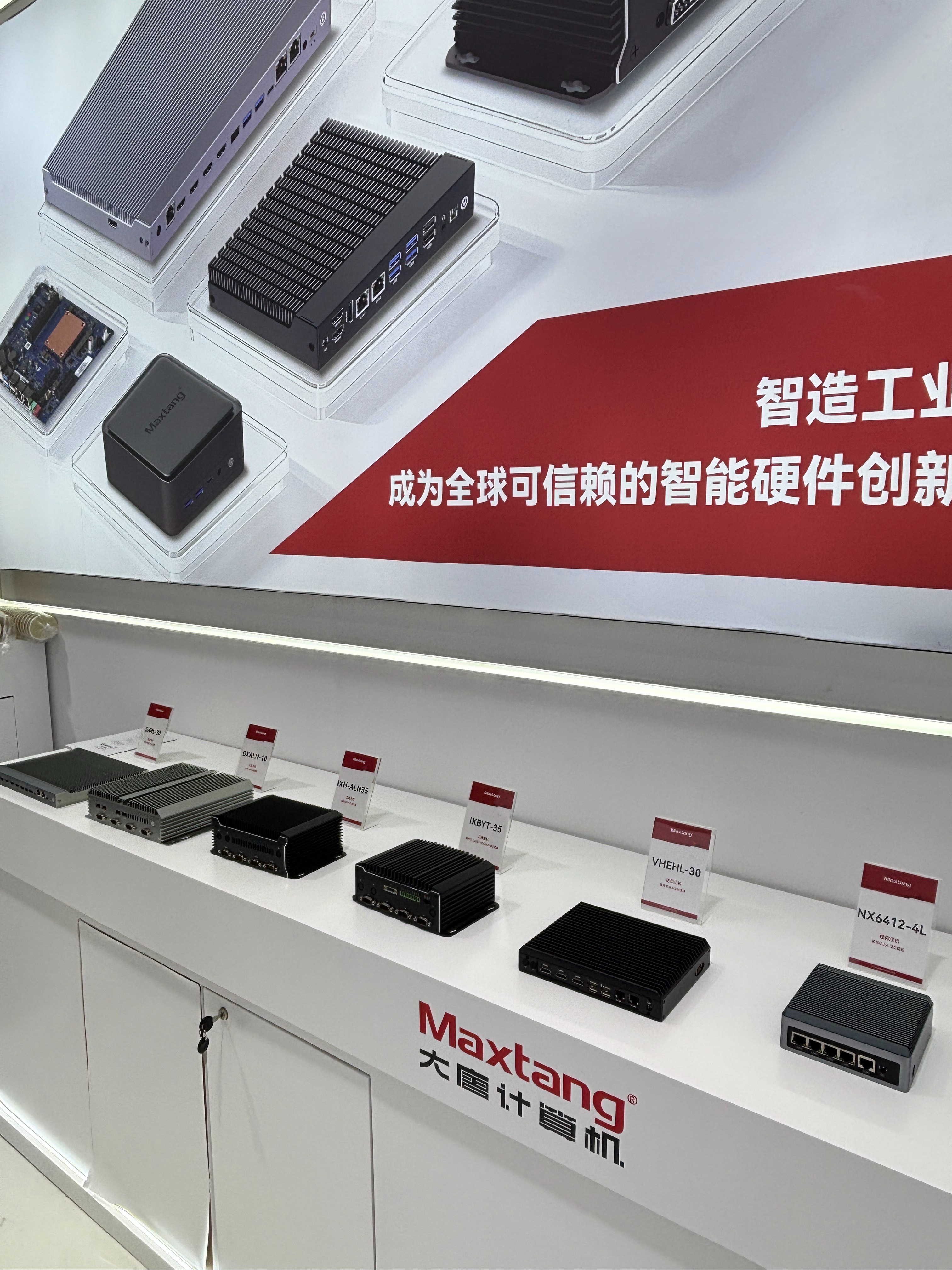 1758624970198419.jpg 85890daf-a8e3-4a8d-93a9-cff68690a593.jpg