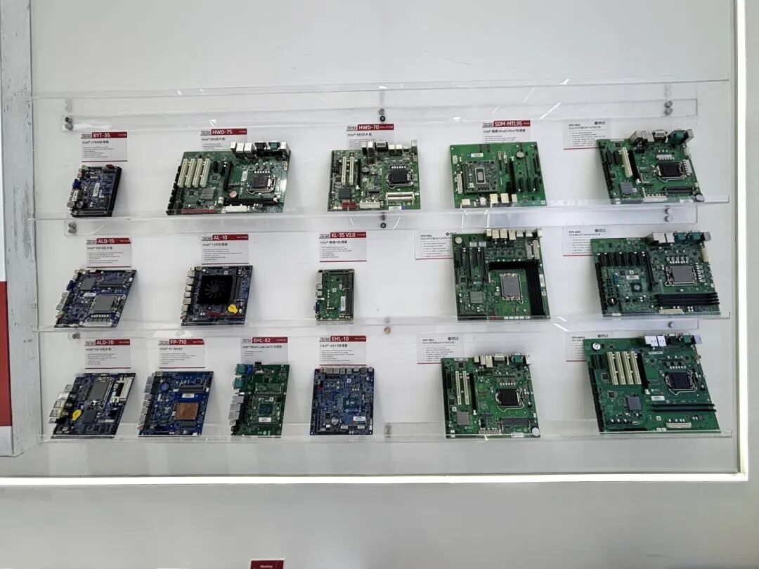 1759107590137017.jpg 8460dce25cf8ff4f27ab050c54ad34ee.jpg